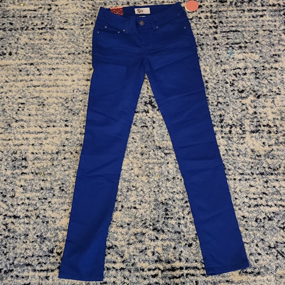 So stretchy low rise skinny jean